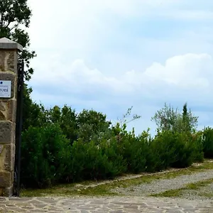 agriturismo-i-troni.it-tuscanyhotel.com/